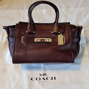 COACH - Coach Swagger Carryall 27 in Pebble Leather (LI/Oxblood) Handbags